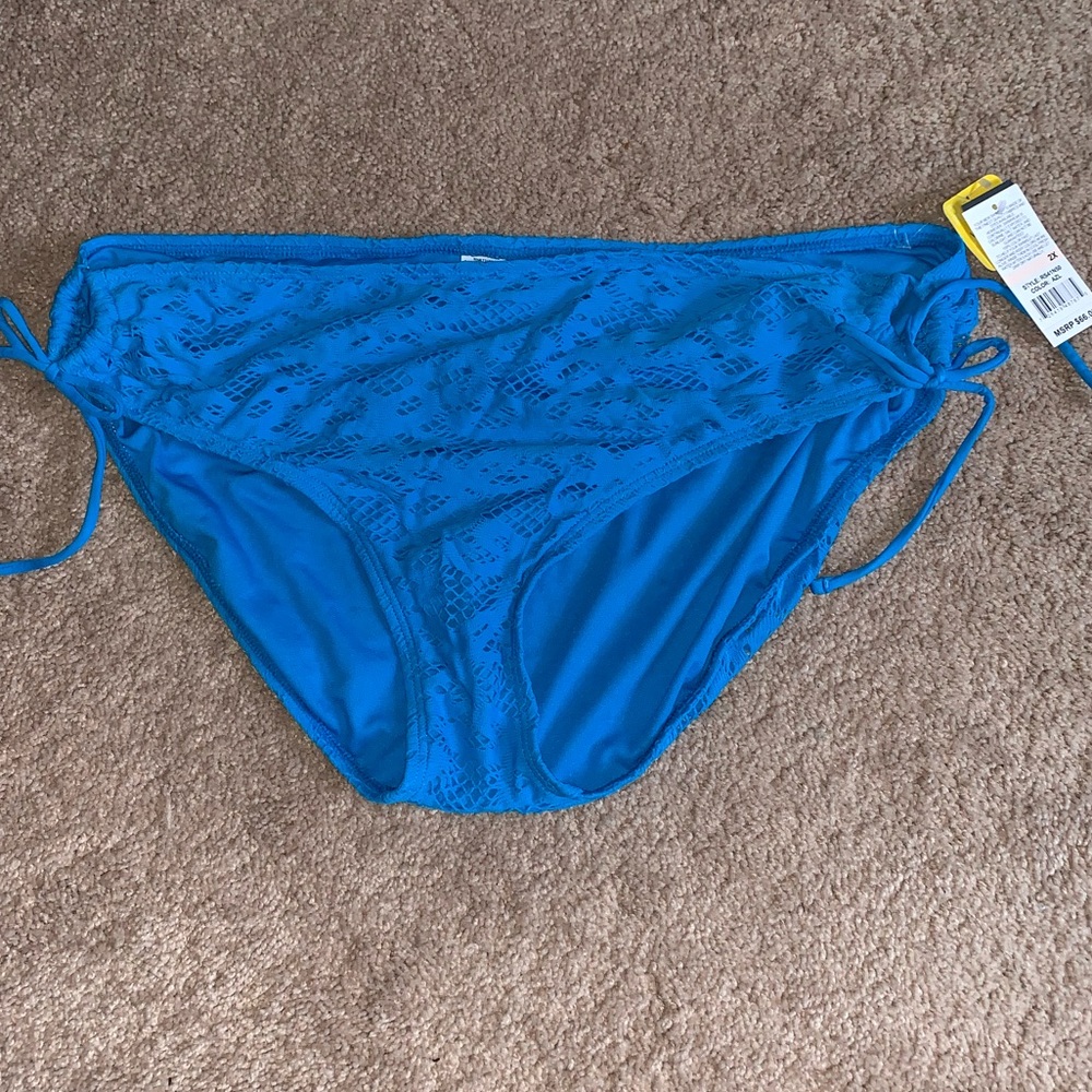 Kenneth Cole Reaction Crochet Swim bottoms